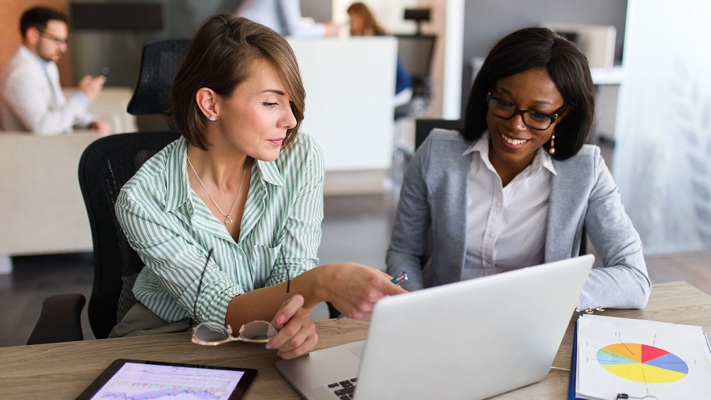 Using Technology to Boost Financial Wellness